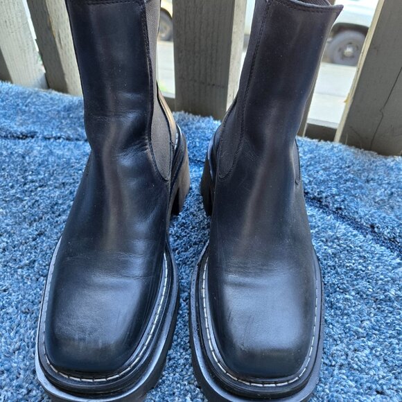 Sandro Women's Akis Stretch Platform Chelsea Boots, size 40 - Picture 2 of 3